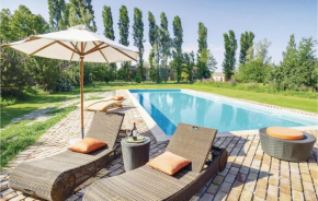 Отель Beautiful home in Taglio di Po RO with 2 Bedrooms and WiFi  Таглио Ди По